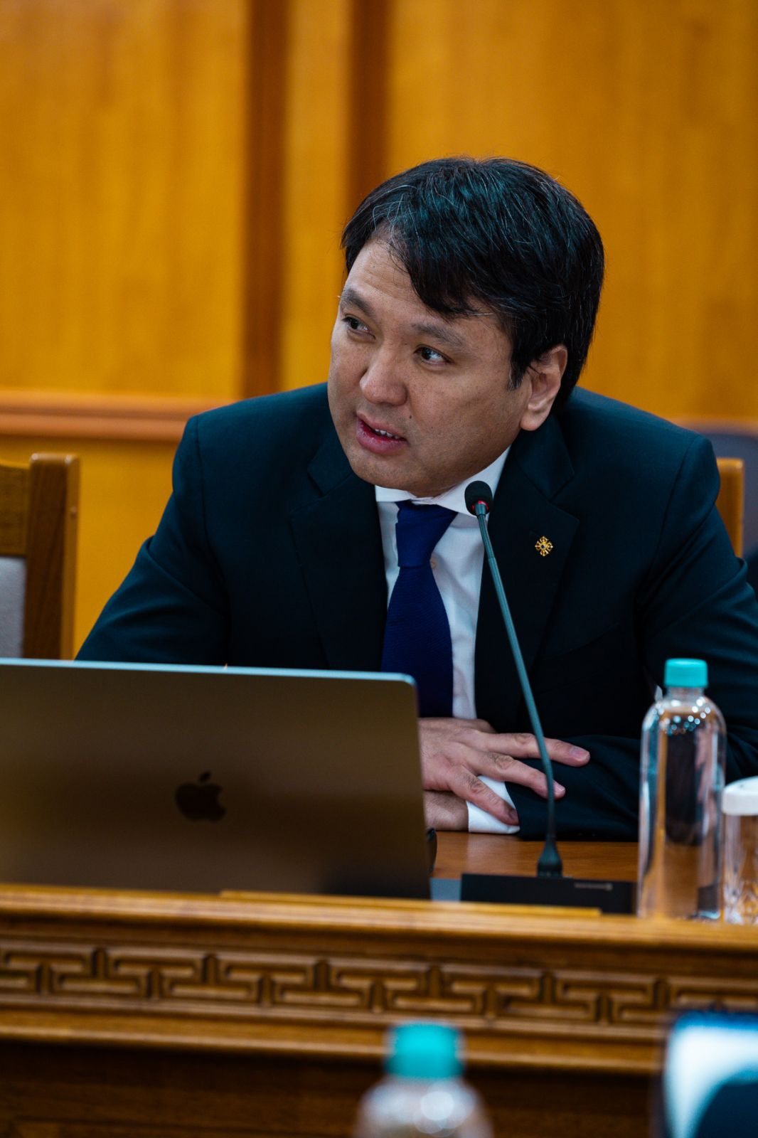 Т.Доржханд: Улстөрөөс өнөөдөр ч гарч болно. Харин хэн популизмыг сөрж, иргэдэд таалагдахгүй ч алсдаа улс оронд хэрэгтэй ажил хийх вэ?!